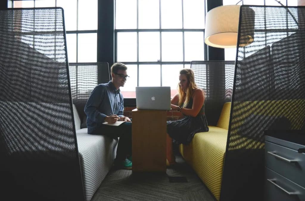 Feedback e reconhecimento: como aumentar engajamento do seu colaborador