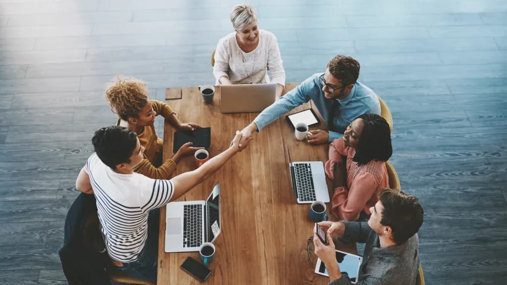 Onboarding eficaz: os primeiros 90 dias que definem a retenção
